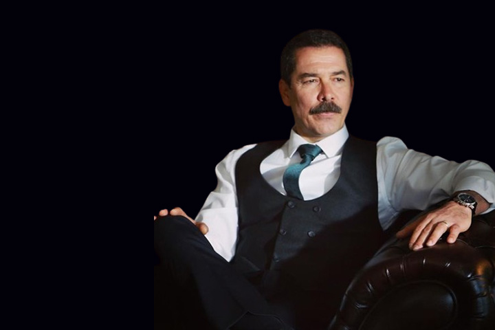 Fikret Kuşkan Ulus Sanat İçin Yazdı:                 Tuhaf Bir Serüvendir Bu Hayat.